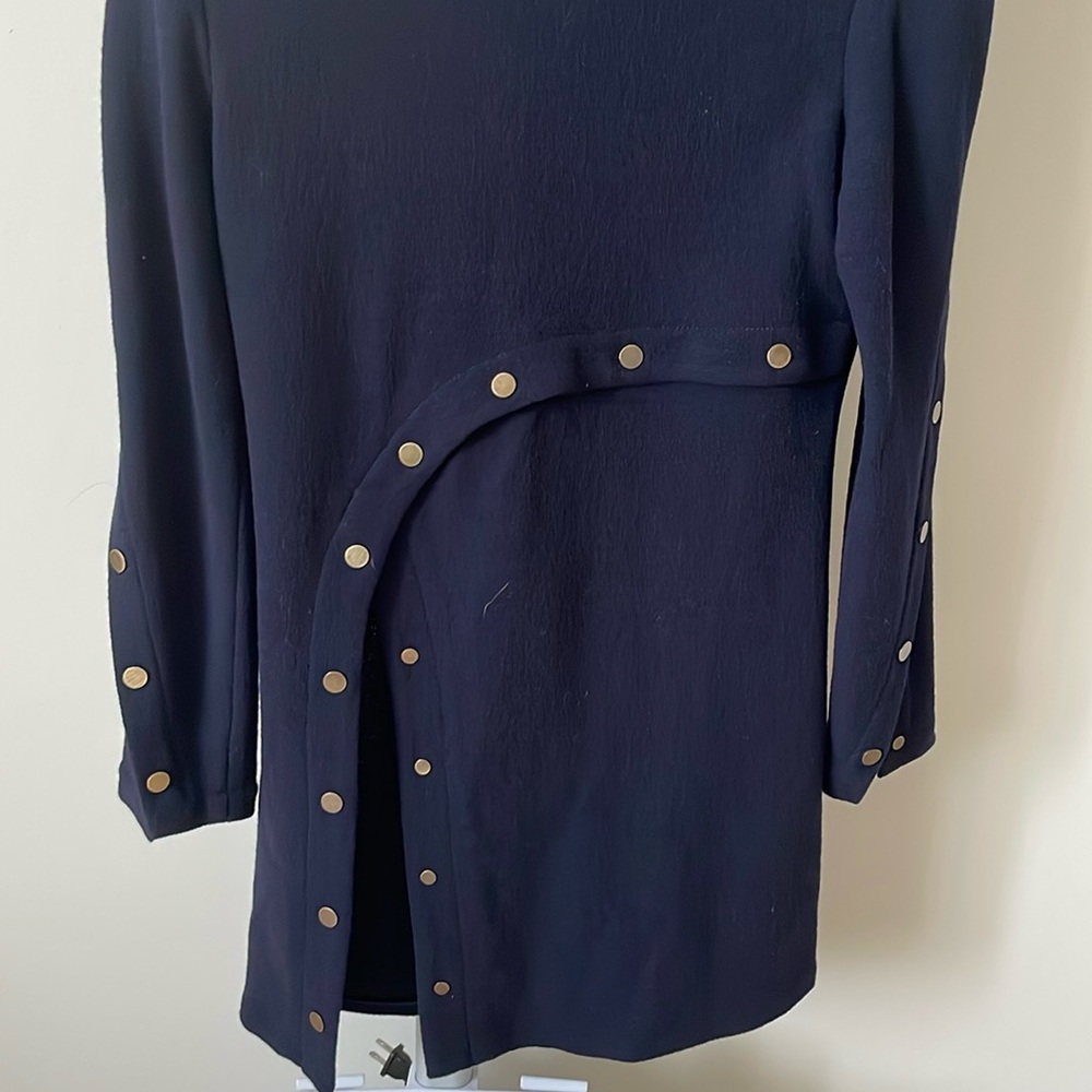 Derek Lam Snapped Long Sleeve Wool Crepe Tunic Top dark blue, size US 4 - Picture 12 of 16